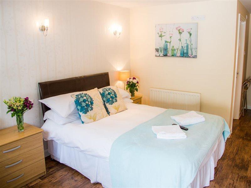 Stay And Relax At The Yew Tree Manuden エクステリア 写真