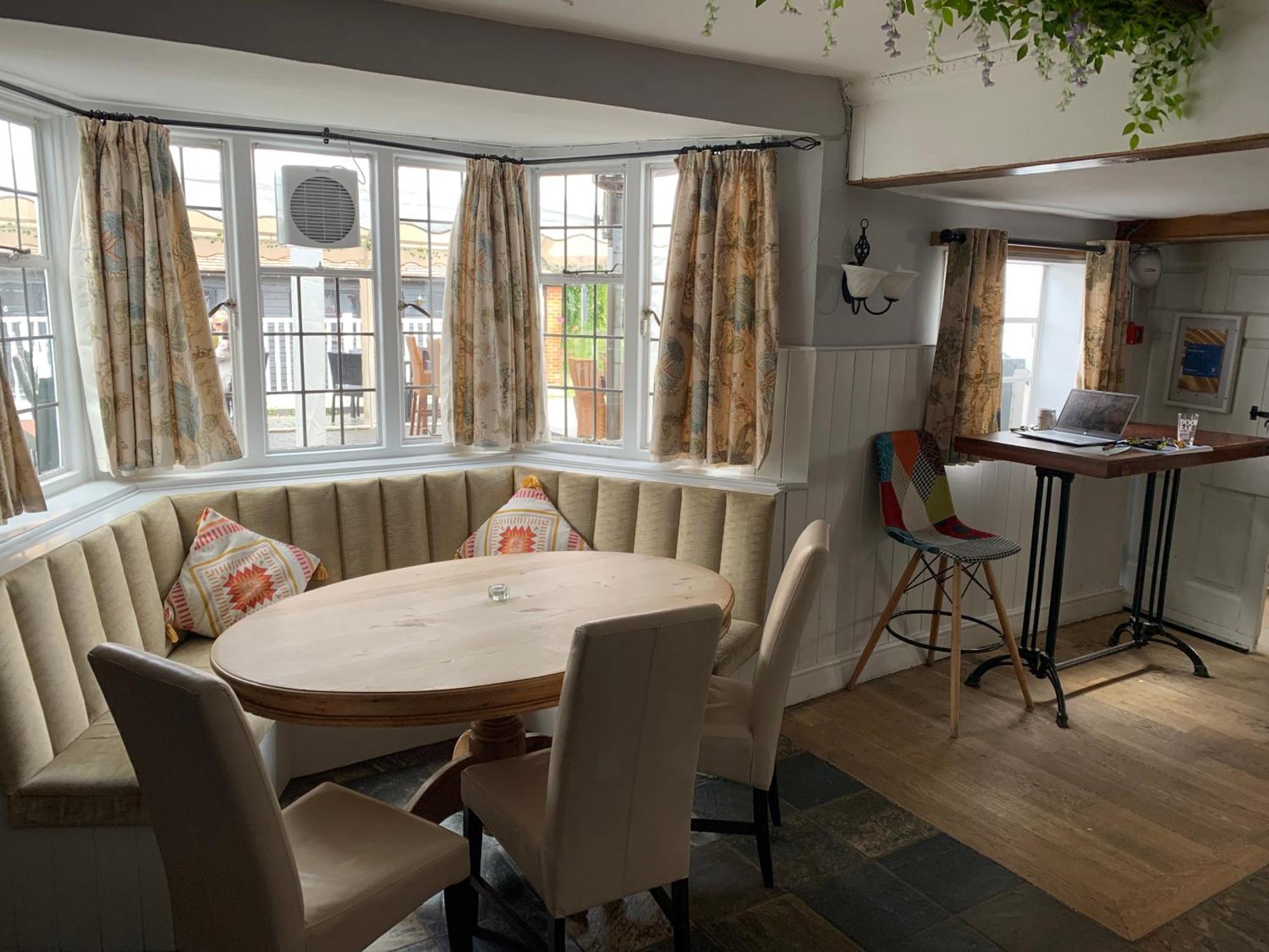 Stay And Relax At The Yew Tree Manuden エクステリア 写真