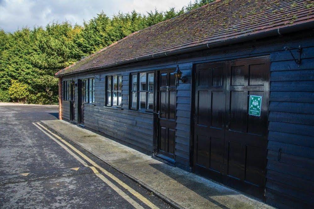 Stay And Relax At The Yew Tree Manuden エクステリア 写真